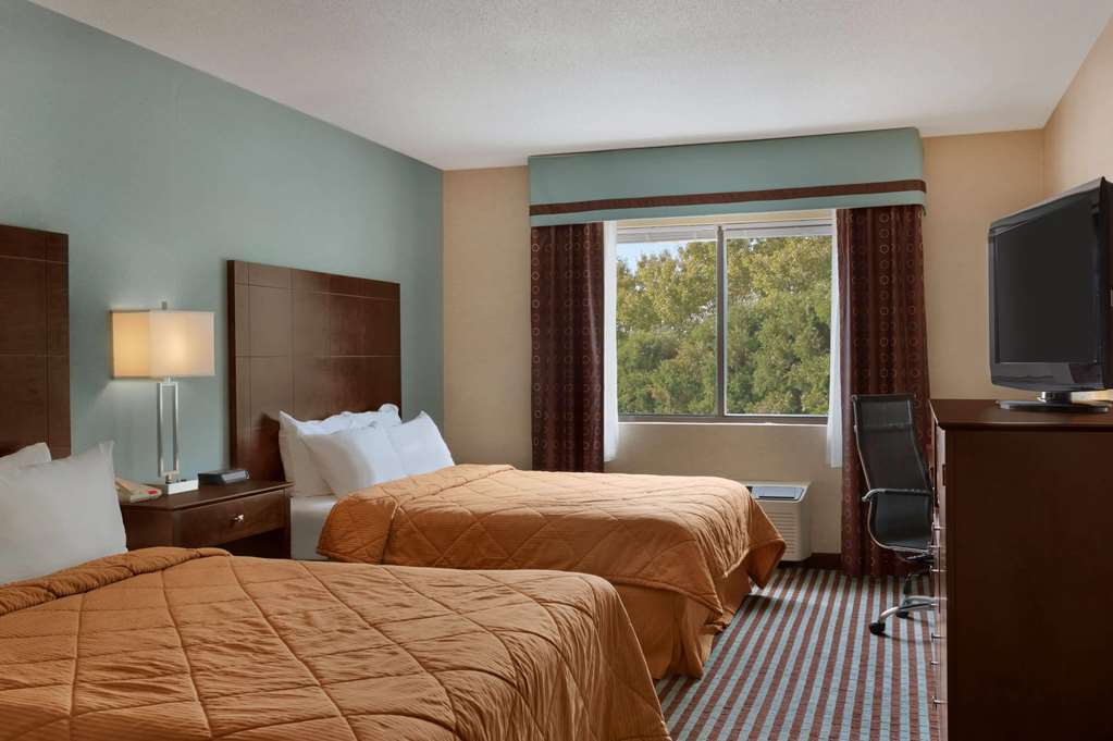 Отель Baymont By Wyndham Latham Albany Airport Номер фото